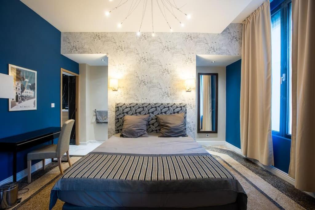 La Suite 2 Pieces Lit Queen Size Entree Privee Nîmes Exteriör bild